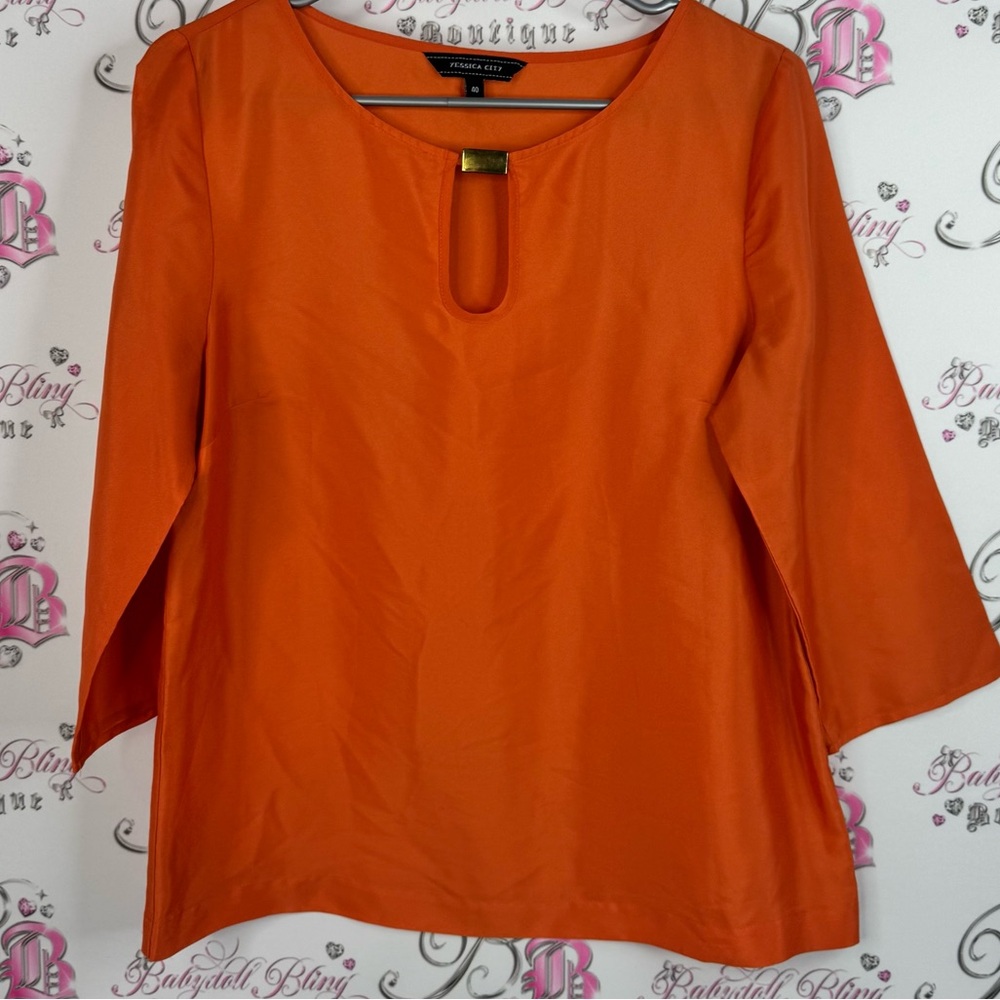 Yessica city top shirt Elegant Orange Blouse with Keyhole Detail